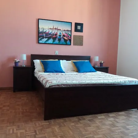 Pensjonat Near To Airport Guest-house Piza