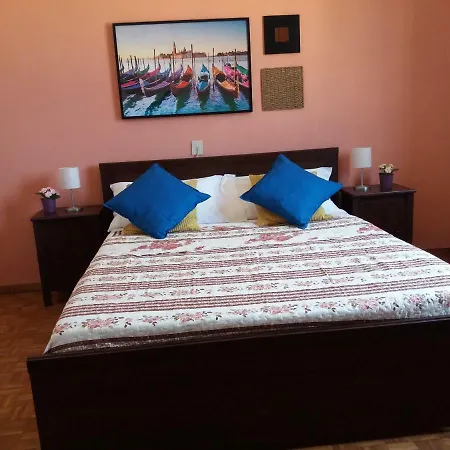 Near To Airport Guest house