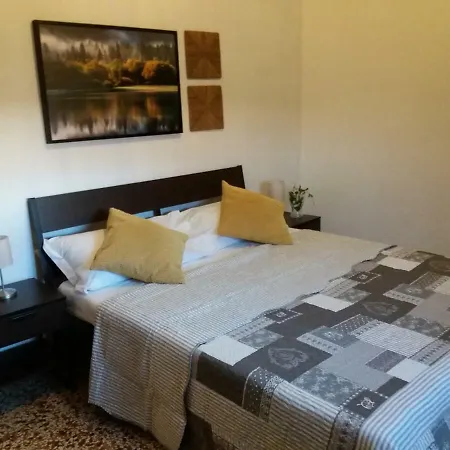 Pensjonat Near To Airport Guest-house Piza